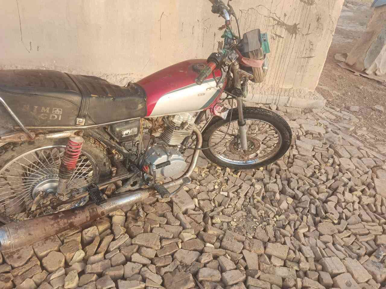 دراجه للبيع موديل 22 *********** سعر خاص
