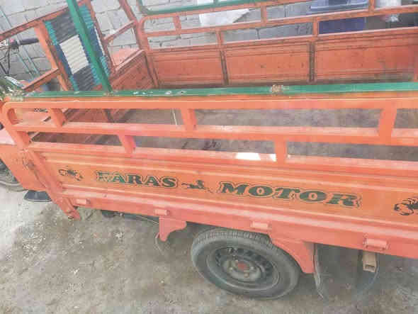 السلام عليكم ستوته فرس للبيع رقم وسنويه ٢٠٣٠ ستوته كله جديد تعمير 2025 فقط نقص كير بوك مامبدل والباقي كله جديد من كلشي العنوان بصره حيانيه حي الأصدقاء *********** السعر 2800
