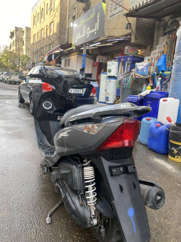 سلام عليكم
ماكس ثعلب 140 للبيع

الدراجه رمبه عله ايدي منزلها صار شهرين 

كفرها مرتب بلادي ترايش و لحيه بلاستك 

صدر امامي رياضي ذهبي

نقصها بريك خلفي و كلج امامي نص عمر و بيها كجه تفيلس بل كور

سعر 650 وبيها مجال

عنوان بغداد الاعظمية 

رقم الهاتف ***********
