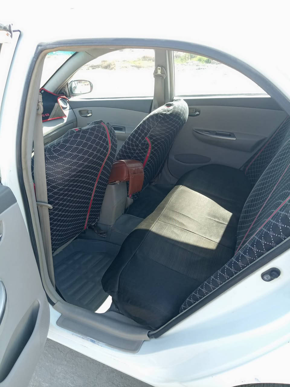 سلام عليكم  بي وادي جي ثري موديل 2013 خويه السياره محرك وكير  واتو وضفيره  جدد سياره على بصمه شتغل  حداد ٧٠ب ١٠٠ تراك البصره ما عيزه شاشه حساسات باتري جدد توير جدد عوزهه بس دبلت الخلفي تعبانات رقم الماني المثنى مكان السماوه الناحيه سوير سعر 45بيه مجال بيع مستعجل شراي هذارقمي مراوس عادي ***********
