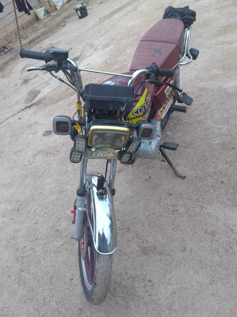 ماطور خمسه كير موديل 23محرك نضيف كهربائيات شغاله السعر 400وبيه مجال مكاني الحويجه لتصال ***********
