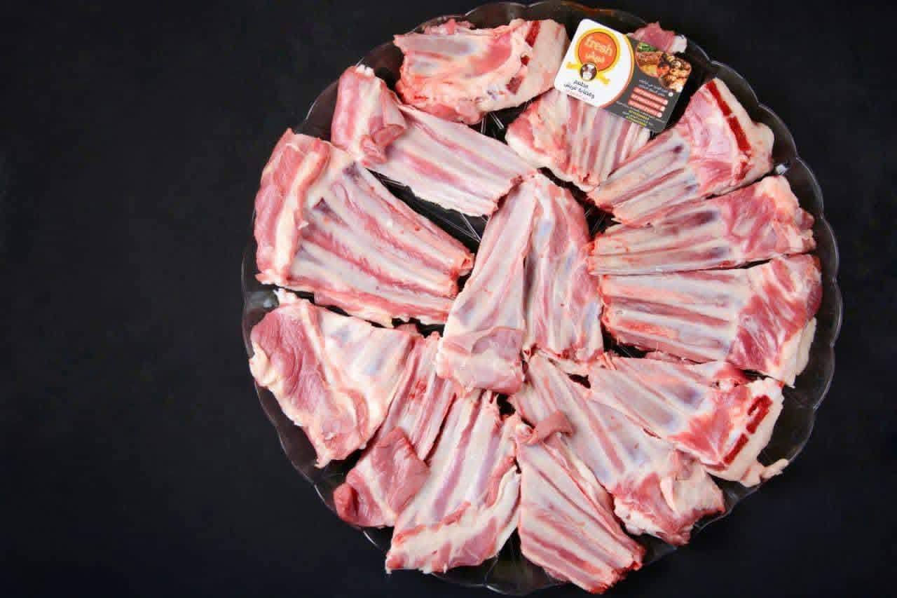 نقدم لكم أجود أنواع اللحوم العراقية الطازجة، ذبح يومي من مواشي الحويجة المعروفة بجودة لحومها 
وطعمها المميز، لتستمتعوا بالمعد النظافة والجودة.
قصابة عباس ....!
‏‪***********‬‏
***********

