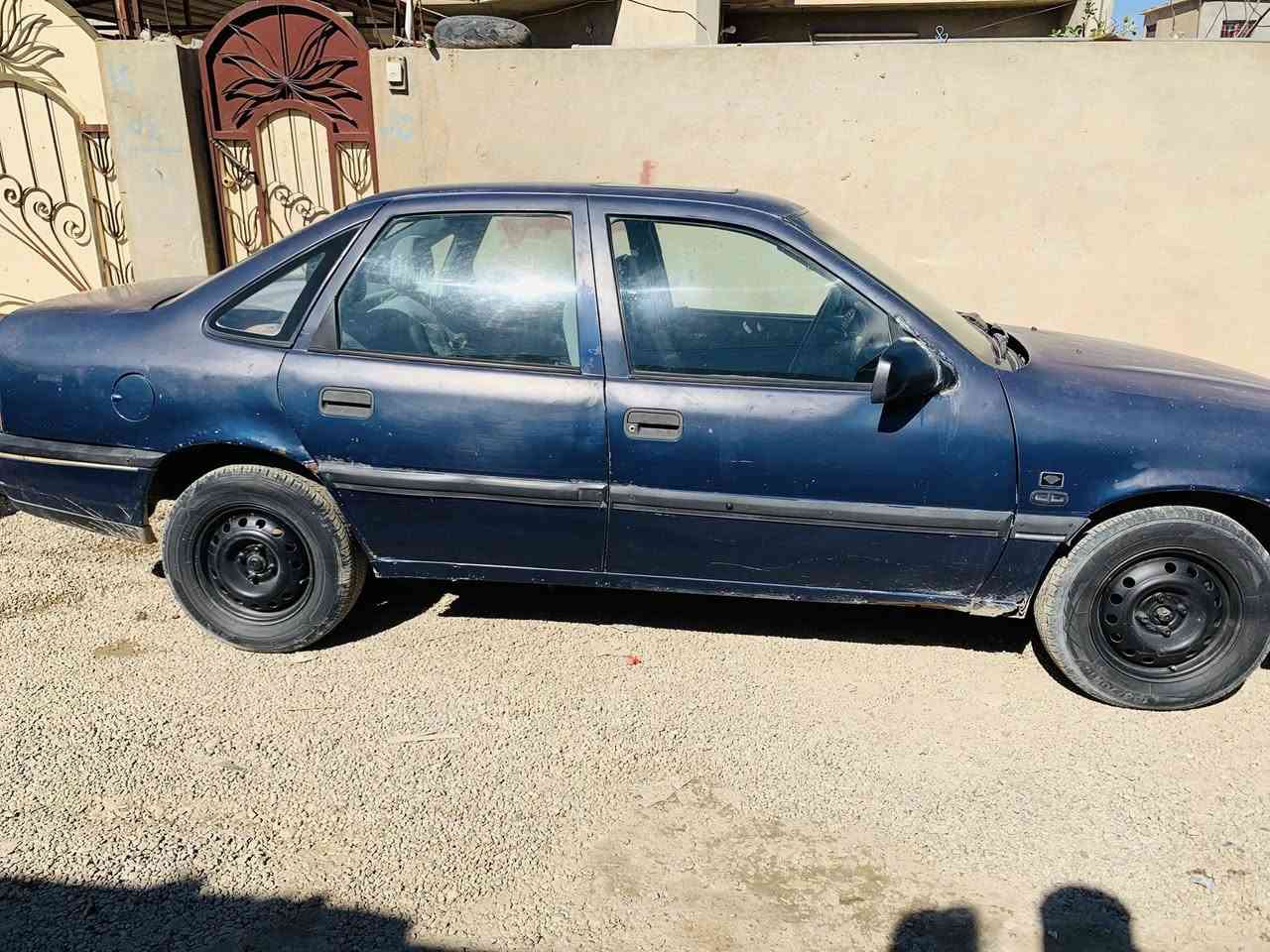 فكترا حجم18 فحص صلاح الدين شرط التحويل
كير محرك خير من الله 

طخم تاير جديد صدر جديد كهربائيات كلها بلادي 

وشغاله

سياره مصروف عليه يعني تشغل وتمشي ربع ما تخلي عليه سعر20 ووبيه مجال ترهم مراوس حسب القناعه

*********** عنوان شركاط
