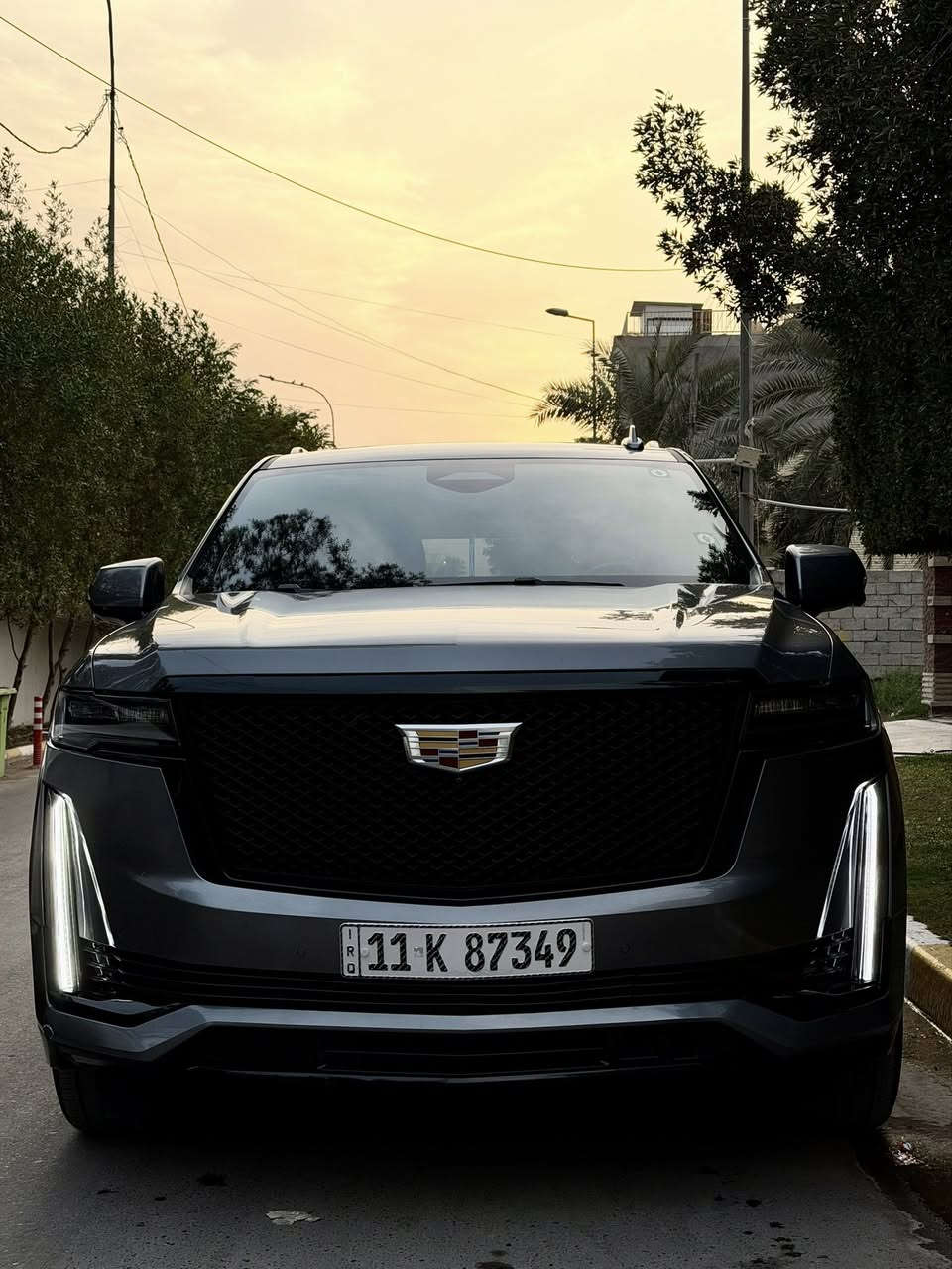 سعر بلاش بلاش
كاديلاك اسكاليد ( 2021 ) لون مميز 
امريكي اسبريسو
بلاك ادشن بلادي فول فول مواصفات 
ماشييه 70  الف ميل سياره حادثها 
جاملغ بارد وبيها باب الوره الصدر صبغ 
گير محرك مكفول مامفتوح 
المواصفات 
مساج
36 سماعة
سقف شاموا
تشغيل عن بعد  
٣شاشه
‏‎5 كاميرات
‏‎5 بصمات
فور ويل
كشن رجاج 
دوسات كهرباء 
داتا شو 
بانوراما 
داخل جوزي 
لايت زنون عالي ناصي ٥ عدسات
‏‎4 شاشات بالدشبول والسقف والكشنات
تحكم بريك 
جنطه ذكيه جلاق
رادار تحديد مسار
رادار خلفي
رادار امامي 
رادار جانبي 
كشن تدفئة وتبريد سايق وراكب
كشنات امامية تدليك
كشنات خلفية تدفئة
مري شفط 
اشارة بداخل المراية
كشنات جلد 
كشنات خلفية منفصل VIP
علامة كاديلاك ضوئية بلدشبول
الكشنات كهرباء 
ذاكرة ميموري ستيرن وكشن
قاصه 
ويل ٢٢  نوع Lexani 4f  
بااختصار السيارة فول للاخير 

مكان سيارة بغداد 
السعر 54500$ بيها مجال جداً بسيط سعرها مال تاهو 
 
***********
