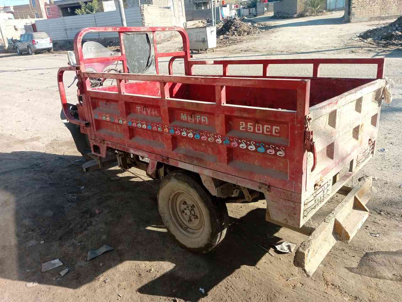 ستوته للبيع مديل 15 اوراق كهربيات شغاله مجفته توه خياس مابيها قطره جديده بدي جبير سعر مليون 800 مع مجال قضاء المدينه ***********
