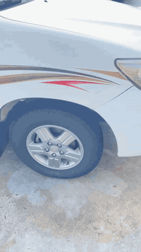 سلام عليكم للبيع بيكم تيوتا كويتي الساير شاصي 19ماشيه 200الف بسمي سنويه محدده لل 28بيه ملاحضات بسيطه جدا مكان السياره بابل المحاويل السعر 225 وبيه مجال للشراي الرقم ***********
