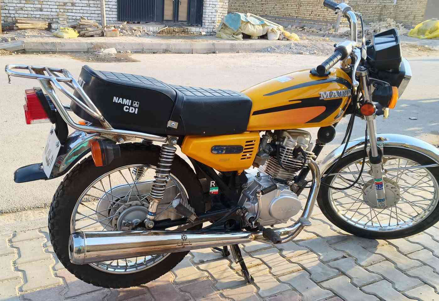 اربعة كير متين اصلي مديل 22 للبيع
اوراق اصولي 
دراجة  نشطه خير من الله
 ما ناقصة شي
 كهربائية كله شغالة
السعر 1،150 وبيه مجال 
مو سعره بس.. مستعجل
الميعرف بسعار المتين لا يتعبني 
مكاني كوت
 للتفاصيل: ***********
اتصل وبل خدمة
