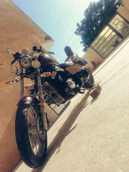 هوندا ستد 400cc للبيع
كامله من كلشي تشغل وتطلع 
سرعه فولل محركها نضيف وبي شرط 
دراجه خير من الله 
كهربائيات كلها شغاله بس الاشاير تحتاج ربط فقط 
ضفيرة نضيفه
صالنصه صوت عالي
لونها مميز 
وحش بالشارع 
☣️مابيها اوراق 
سعرها: مليون و١٠٠💵 وبيها مجال حگ الجيه 
المكان صلاح الدين_تكريت 
اتصل ***********
