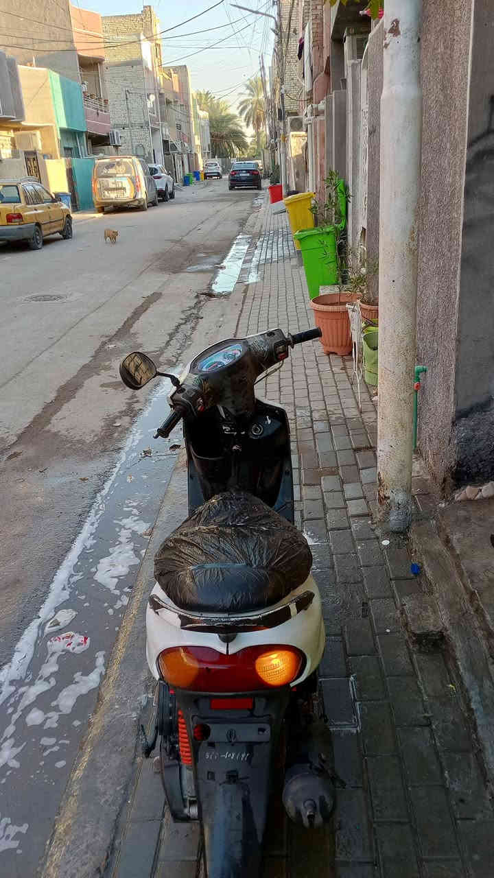 سلام عليكم عني دراجه قجمه لسعر تلثميه  لمكان حيلبساتين لشعب  وكفله لك من لس***********رقه  وشغاله ومستعجل عله لبيع
