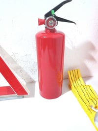 عدة سلامة • جديد • طفاية ضمان ٥ سنوات