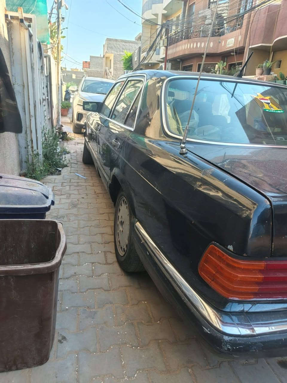 السلام عليكم سياره للبيع مارسدس 300جامبوموديل89محوربطه3000حائزثالث بسمنه سعر 27بيهامجال العنوان بغداد الكريعات مبايل ***********
