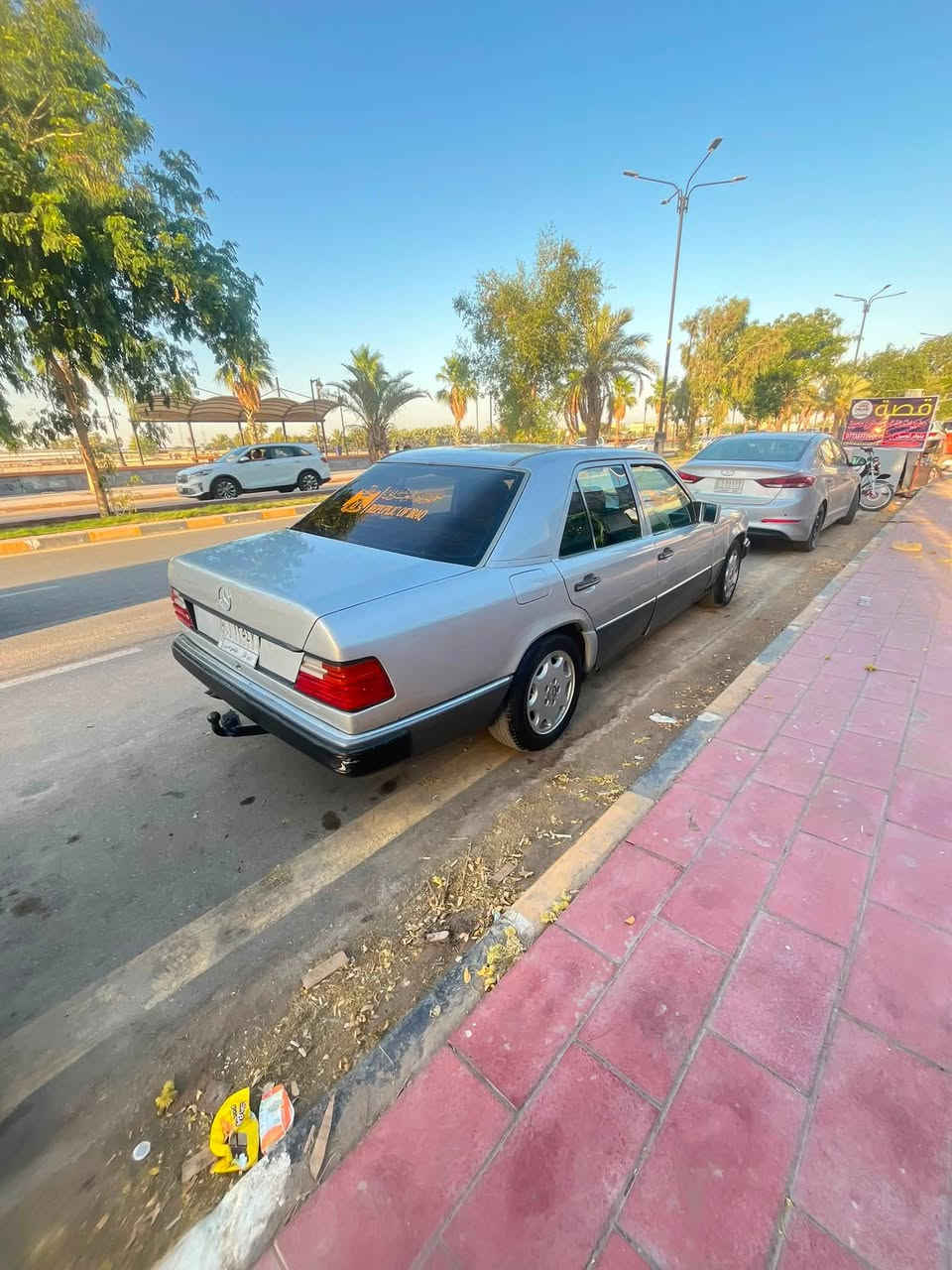 السلام عليكم مارسدس للبيع موديل 91سنويه ماصاقطه محوره مكينه بطه جديه مكينه كير تخم تاير كهربائيات مسجل سماعات كله جديد حداديه نص ونص سياره حلوه وكاعده السعر 34وبيه مجال المكان نجف كوفه للاستفسار ***********
