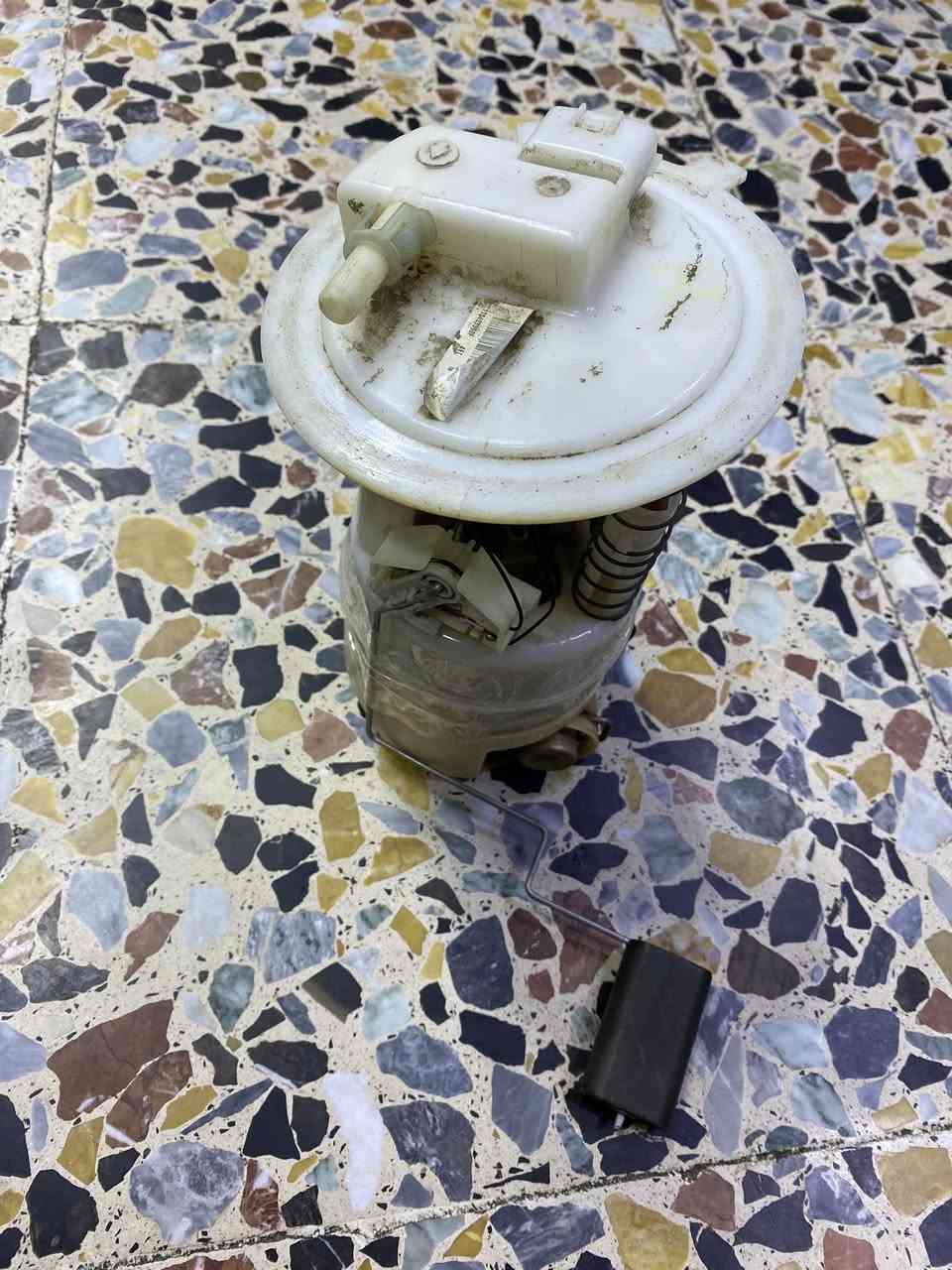 عبوة سنترا أمريكي 2019
عبوة سنترا أمريكي 2019 مال تفضيخ 
وبيها فيت بم اصلي
 وكلها شغالة 
السعر 50 وبيه مجال 
العنوان بغداد الشعب 

***********
