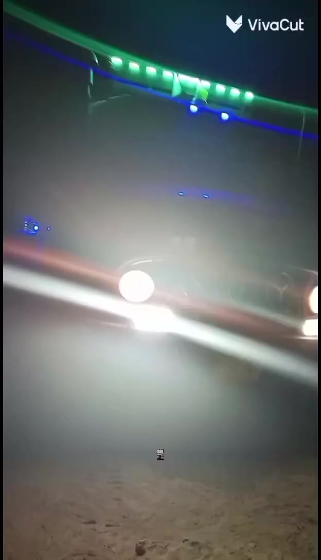 سلام عليكم سيارة اللبيع ابو ردين موديل 75كير محرك اكسن مكفولات 6طن رقم نجف نكليزي بل سنويه تانكي.تخم.تاير مكان دوانيه السعر 20مليون وبيه مجال ***********/***********
