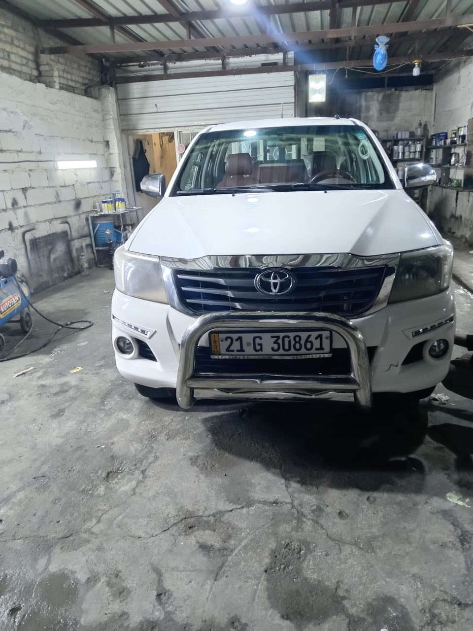 فورويل 2014سعودي كير عادي كفاله سياره شرط ماعده بارد بسيط كلش رقم سليمانيه دوليا2029وسعرها جوه سوك ١٩٠وبيها مجال لشراي وتدللون مكاني ناصريه قلعه سكر ‭٠٧٨٣ ٤٩٦ ٧٧٠٣‬
