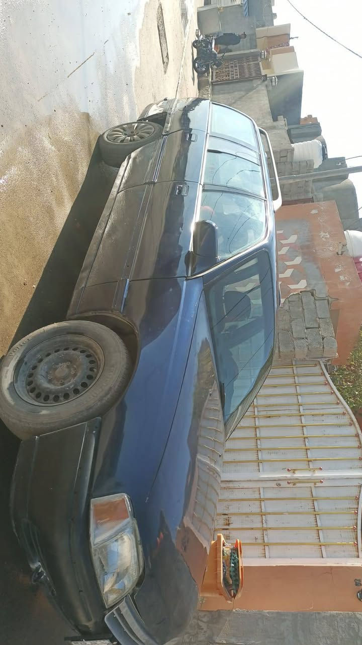 السلام عليكم ورحمه الله اخوان اوبل اوميكا موديل ٩٣ مكينه الفين رقم ديالى انكليزي تحويل ثاني كير مكينه خير من الله فول صدر جديد النظافة مثل ما موضح اماكم بالصور السعر ٢٩ ورقه وبي مجال  مكاني ديالى / بعقوبه / ‏‪***********‬‏
