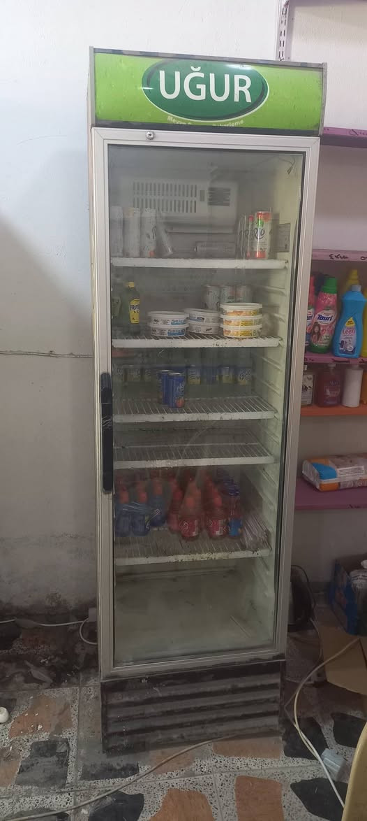 السلام عليكم
عارضات للبيع سعر الواحد ٢٥٠ وبي مجال


**إذا كنت صاحب هذا الإعلان وتريد حذفه لأي سبب، رجاءا أرسل رسالة إلى الدعم الفني**