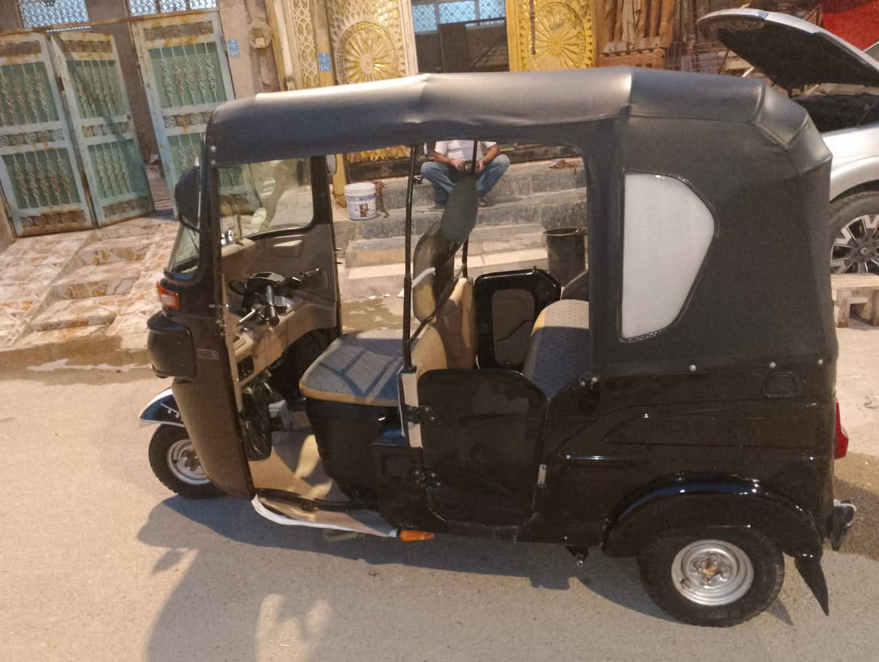 سلام عليكم تكتك باجاج،2021  لبيع رقم وسنويه وهز انكليزي  كامله تكتك حلوه وكامله من كلشي كهربائيات كله شغاله  سعر    7850 وبيه مجال 
رقم /***********
