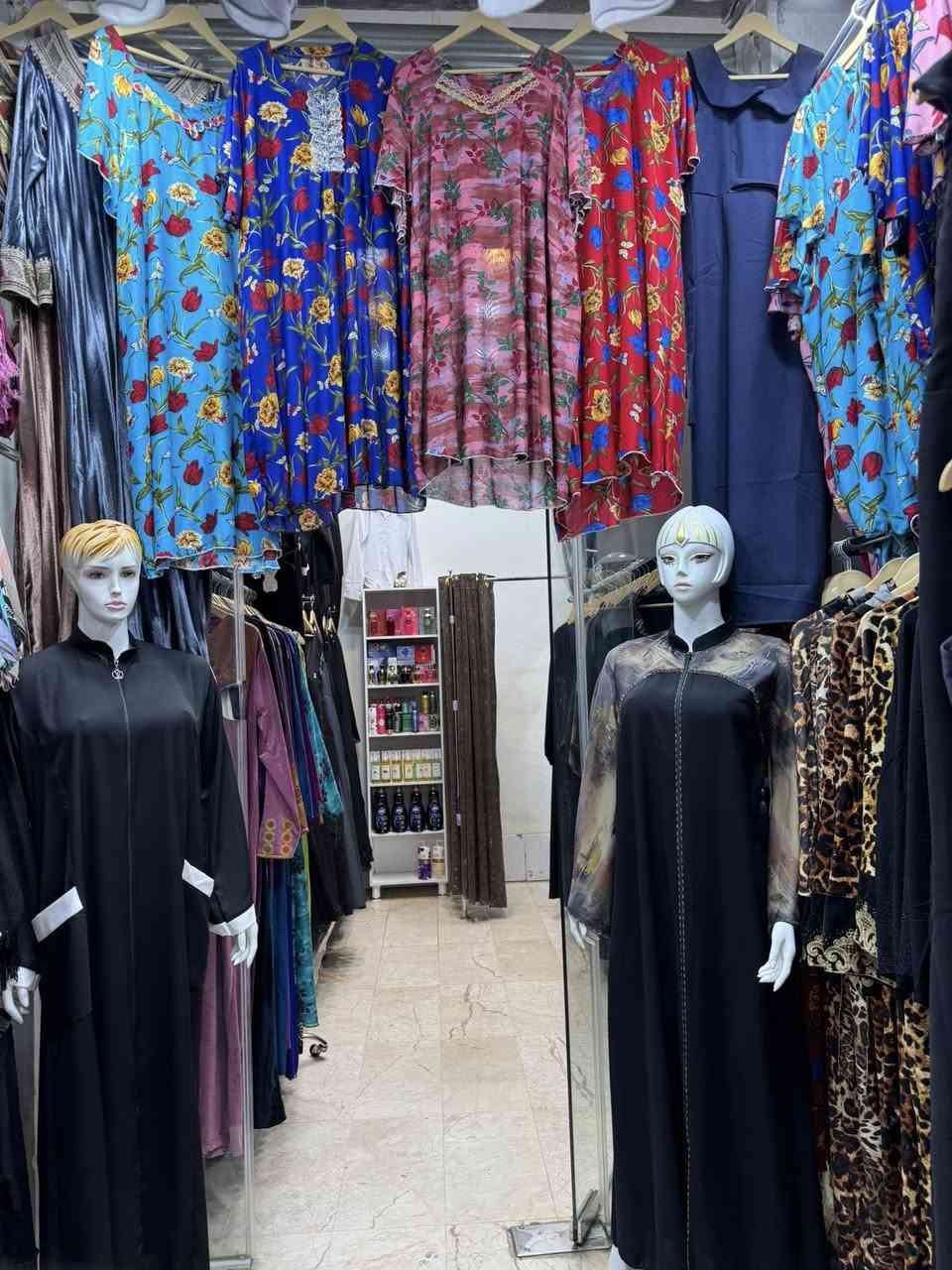 بضاعه جديده للبيع بسعر الجمله مناسب
فقط بضاعه وملكانات عدد ٢
*********** واتساب
