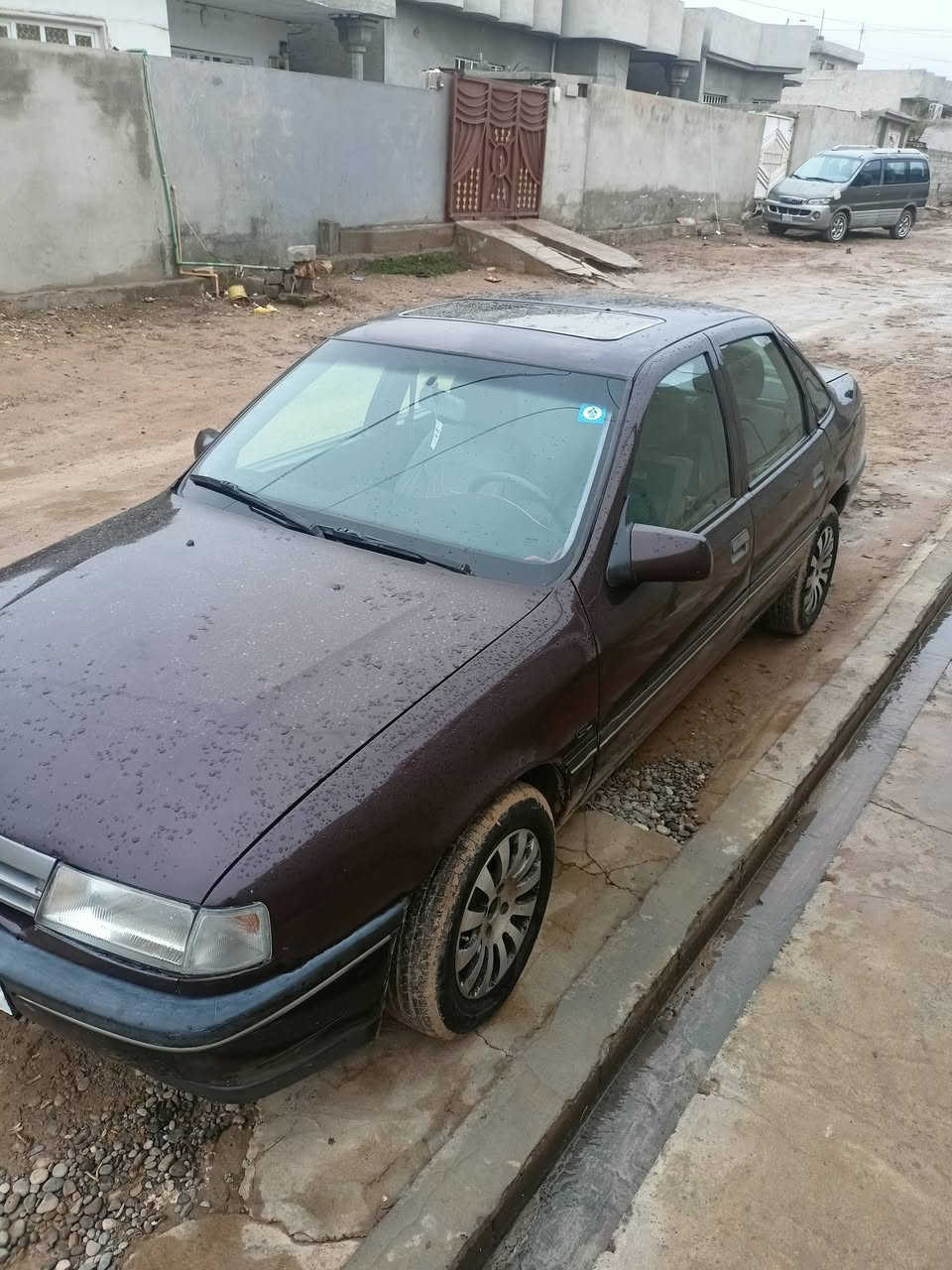 السلام عليكم فكترا حجم 18 اللبيع
صبق جماليه بدون ضرر فقط مصلح الدواير

محرك شرط 

كيرشرط

طخم جديد

هزه قبل شهرين

كابون بانزين 

سنويه2028,12

شرط التحويل

السعر48

وبيها مجال

العنوان موصل ناحيه زمار 

***********

***********
