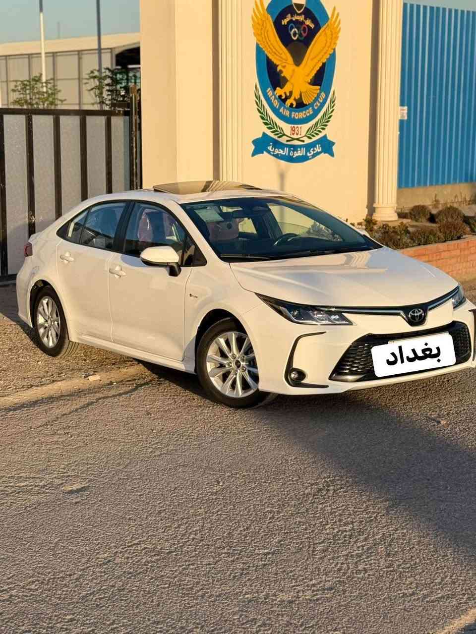 السلام عليكم
سيارة كورلا هايبرد 2025 ماشيه 3000

رقم بغداد بأسمي 

تجميع صيني 

بصمة

الاضائة الامامية LED 

نظام طوارئ 

مانع انزلاق 

نظام GBS

فتحه سقف  

الداخل اسود

اشاير بالمري

رادارات

تحديد مسار 

تنبيهة ورجوع عند الخروج عن الطريق

رادار مسار 

رادار امامي

مثبت سرعة 

وقوف ذاتي 

مستشعر اصطدام 

عدادات دجتال

مقاعد جلد 

كامره خلفيه دوارة

تحكم التبريد شاشه

شاشة كبيرة 

8 وسائد هوائية 

اوتو هولد

سايد بريك بصمة 

حساس ضغط الاطارات 

جميع اضواء السيارة الخارجية LED

جميع نوافذ السيارة اوتو

كشافات ضباب

لد نهاري

سبير خلفي 

ملاحظة السيارة كفاله عامه 
موقع بغداد

***********

السعرخاص
