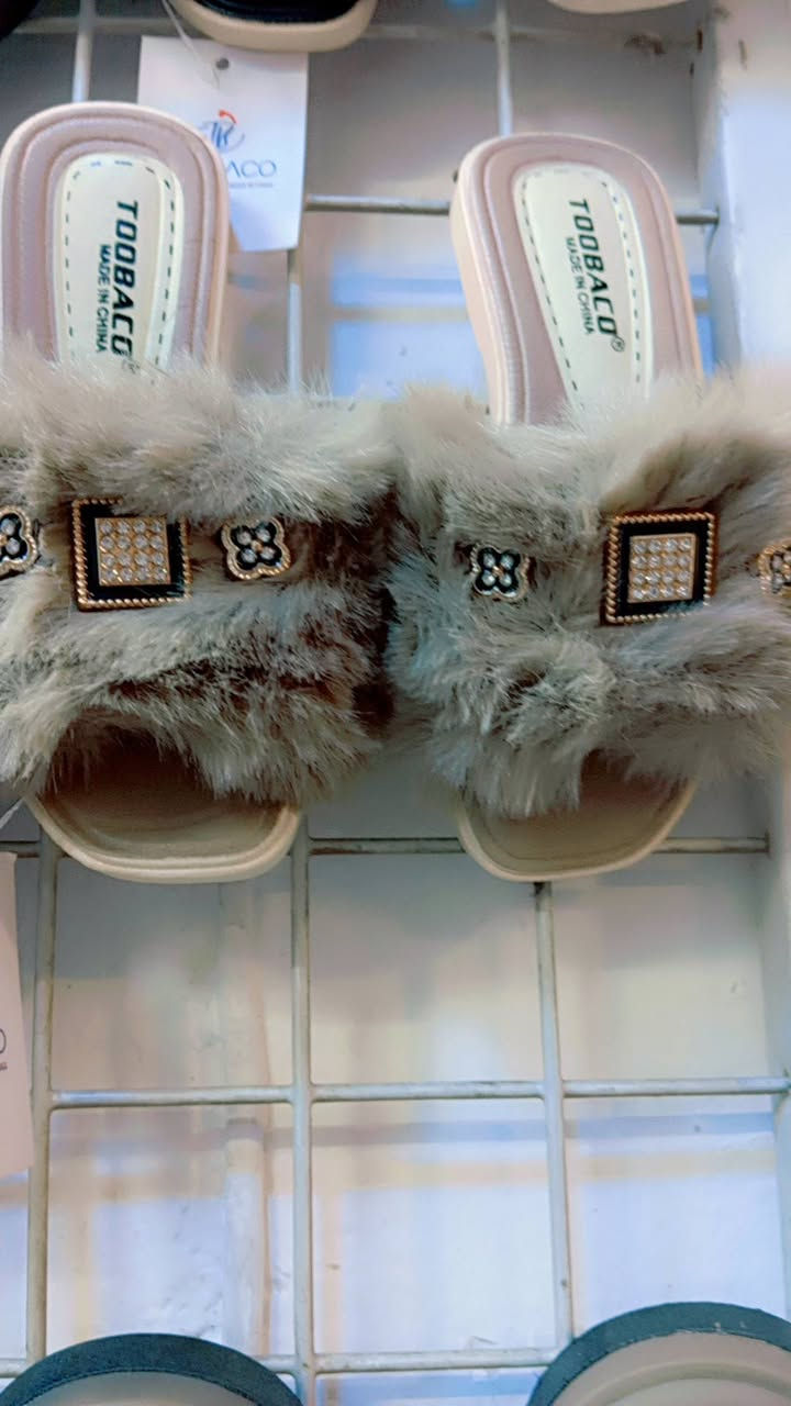 السلام عليكم حبايب وصلت وجبه نعالات انواع ولادي وبناتي ونسائي رجالي بايبي اسعار ارخص  من ماي سعر 3 زواج بس 3000 دينار فقط جواه سواك محل تركي موقع محل شارع الاطباء خامس فرع يسارن فرع حجي فائز كهربائي عماره فاضل ابو عباس مضمد بصفه اسعار تفليش ثلاث زواج سعرهن فقط 3000 الف دينار هاي صور موديلات شوفوا عمي كله ثقه ضمان


**إذا كنت صاحب هذا الإعلان وتريد حذفه لأي سبب، رجاءا أرسل رسالة إلى الدعم الفني**