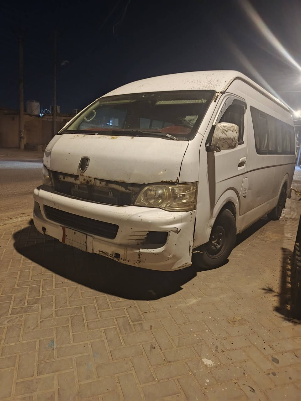 السلام عليكم
جنبي للبيع
بانزين 
٢٠١٣
مكفوله من كير مكينه اكسن
تبريد 
بيهه اخياسات ما معمره الي بصوره 
اما من ضربه مكفوله 
رقم ***********
👆🏼🤙🤙
