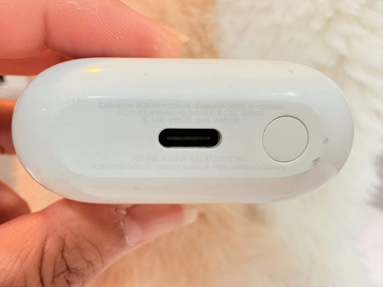 هلاو سماعات سامسونك بهذه شكل كلش نظيفة صوت كلش قوي يلي اريده يراسلني خاص سعر 25 علا اول تم بالعافية علياخذها


**إذا كنت صاحب هذا الإعلان وتريد حذفه لأي سبب، رجاءا أرسل رسالة إلى الدعم الفني**