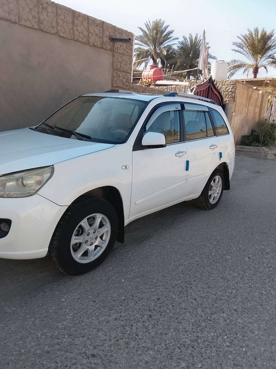 سلام عليكم تيكو 2013كير ومكينه كفاله حداديه جديده سنويه مجدده رقم نكليزي داخله هزه مكفوله من الضربه كهربائيات كله شغاله تبريد ثلج عنوان بابل السعر 50الاستفسار على هاذا الرقم ***********
