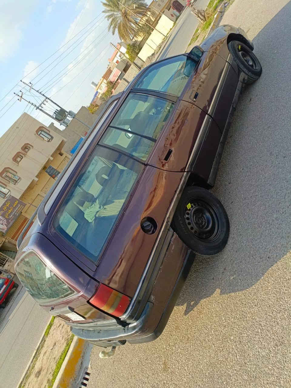 للبيع اوبل اوميكا استيشن موديل 1991 رقم كركوك سنويه عضم عاج لل2019 شرط التحويل والغرامات  كير ومحرك ملكه فيفيتي كير اوتماتيك صدر جديد باتري جديد تايرات جديد سلايت داخل نضيف السياره جاهزه عنوان السياره في كركوك السعر 25 ومجال قليل بيع سريع ومستعجل لغرض الحاجه
***********
