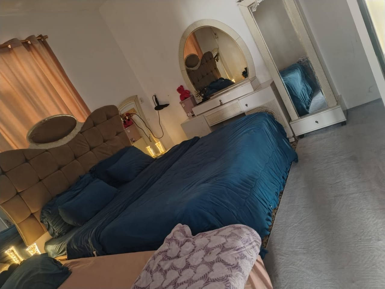 غرفه لبيع تركيه سعرهه ٨٠٠ الف ***********
