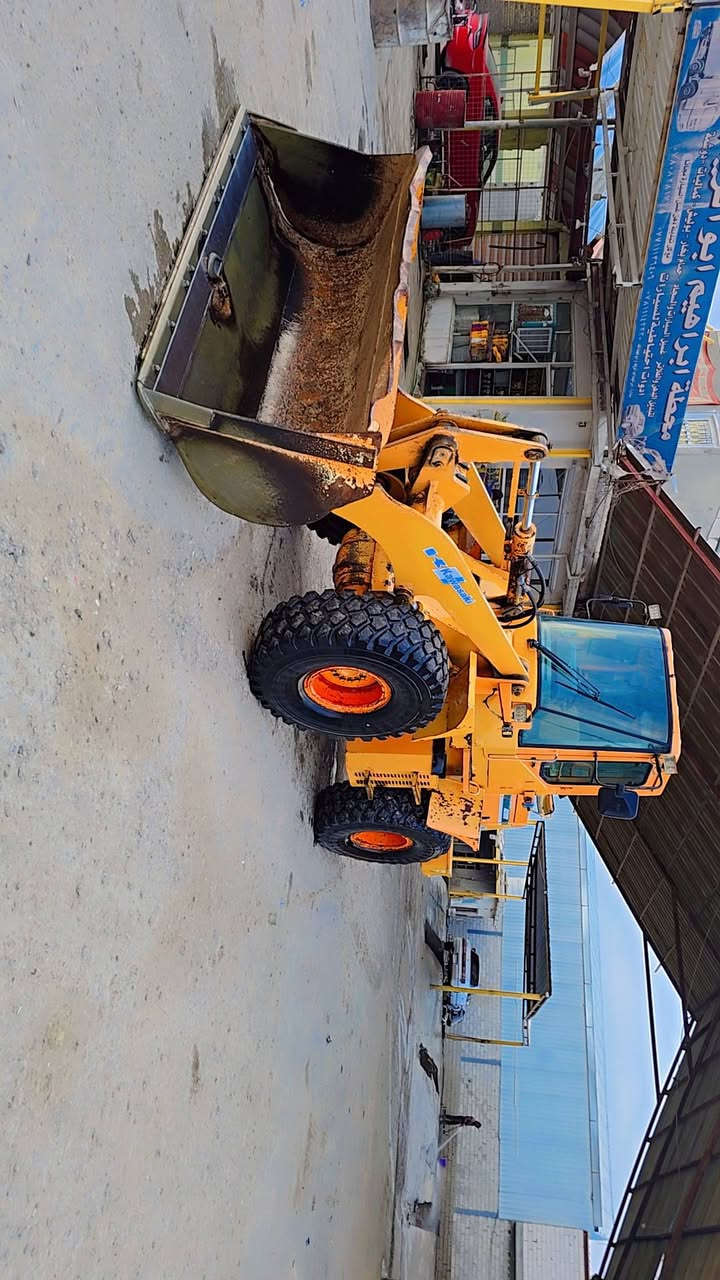 شفل كاوسكي البيع حجم ٦٠ مكينه ٦ ازوزه بم ونوزل وارد ياباني رقم نجف شفل جديد  كير مكانيكي راجز ٣ نمر ***********
