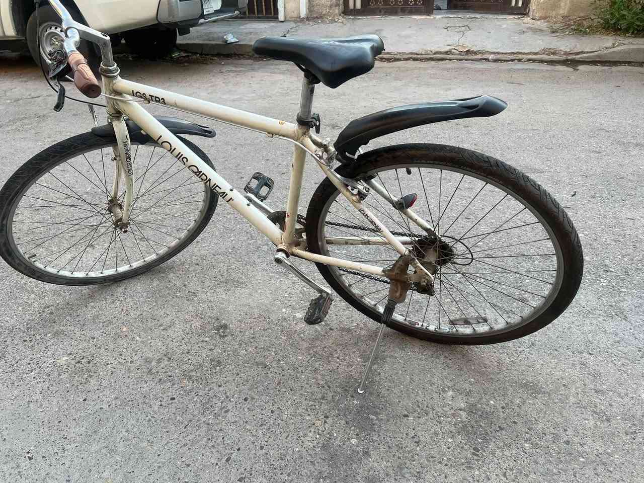 السلام عليكم
باسكل c700 للبيع 

نضيف كلشي بي شغال

السعر :ب 90 

العنوان: بغداد تقاطع درويش كفائات السيديه 

رقم الهاتف : *********** 

غير متواجد على الخاص
