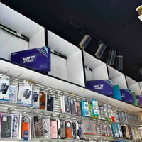 ديكور محل • موبايلات • للبيع