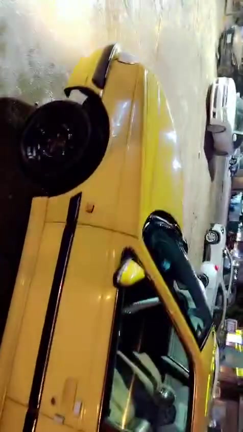 السلام عليكم بيجو بارص مديل 2015 سيارة مكفولة ما عدة الهلالات كير مكينة خير من الله سيارة مدوشمة غرفتهة تبريدهة طار الغاز عددي مصفرة هيئة وغرامات ما عليهة اي شي سيارة بسمي تحويل ثاني يوم  سعر 48 رقم ***********
