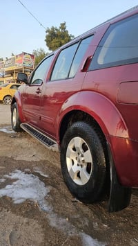 نيسان بافندر • ٢٠٠٧ • رقم بغداد