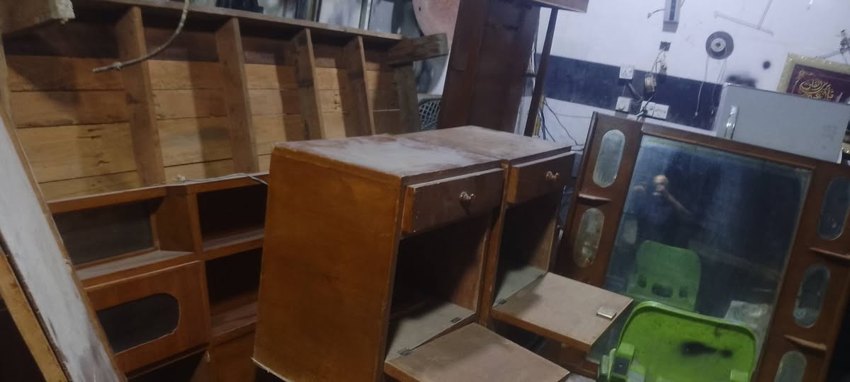 غرفه.ام.4ابواب سعر 60الاف ***********
