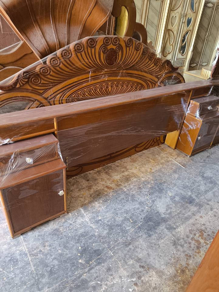 اسلام عليكم ورحمه الله 

غرفه نوم صاج توصا ضهر جرجوبه نضافه فول
4 باب شغل حديث
بسعر 450 الف الموقع الكاطون الرازي شارع ابو رباح قرب شارع المدارس مزاد علي الجوراني ضي القمر *********** بعقوبة, ديالى
