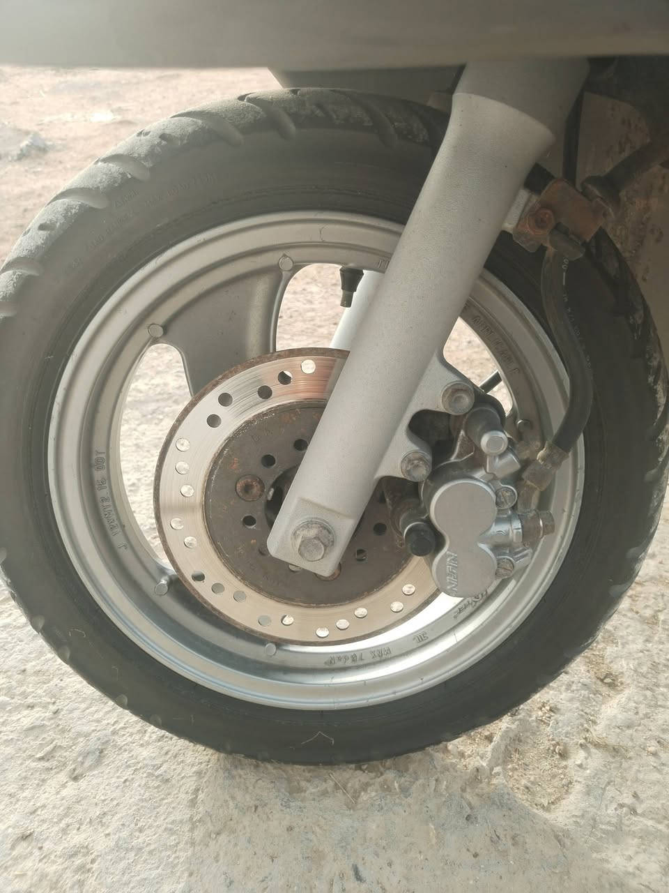 سبيسي ياباني مفتوحه رايمر ناعمه كفرات اصلي قفل جنطه قفل سكان كيجات اشاير سلف هندر كلشي بيها شغال ***********
