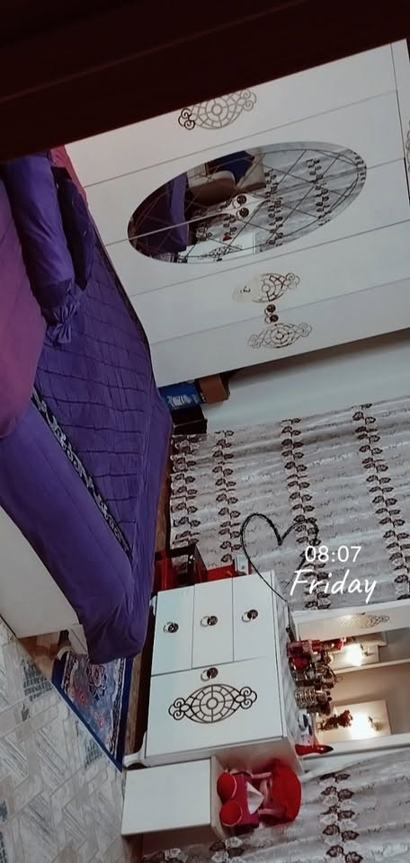 للبيع غرفه نوم 8 قطع  وكاونتر وسنك الغراض نظيفه للبيع بداعي السفر  تواصل واتس  او اتصال *********** عنواني اربيل هفلان
