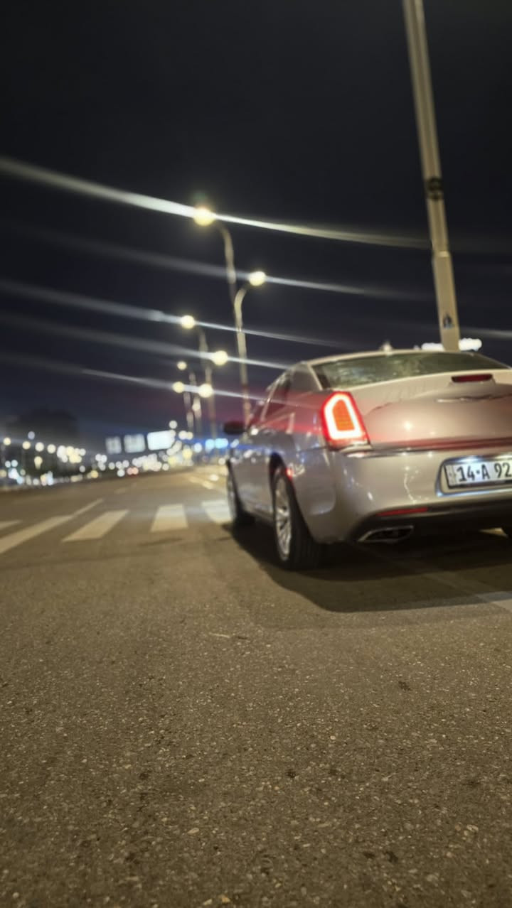 اوباما مديل 16 اصل تقرير غرق رقم بصره تحويل ماشيه 140 مكفوله ضربه وصبغ السياره حلوه وجاهزه بيها ملاحضات كلش بصيطه السعر 210 مكاني البصره 
*********** 
***********
