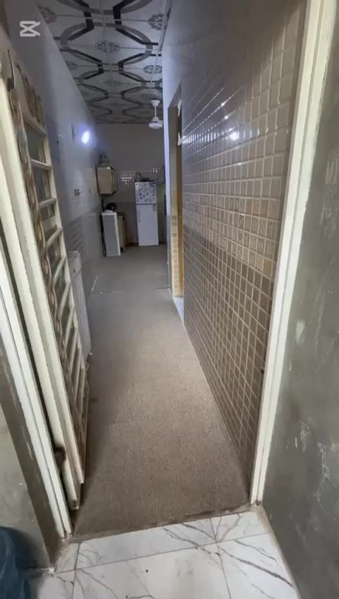 سلام عليكم بيت ٥٠م للبيع طابقين درجه أوله الطابق اول طابوك والثاني فرمستون  تلاثه مراحل صب المكان زراعي حي ميسان السعر  37مليون وبي مجال قليل الاستفسار عل رقم الهاتف ***********
