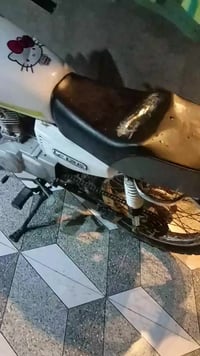 للبيع كلك محرك اخرس  مستعجل على بيعهة  ب ٤٠٠ و  بيهة مجال جماعت ال ٣٠٠...