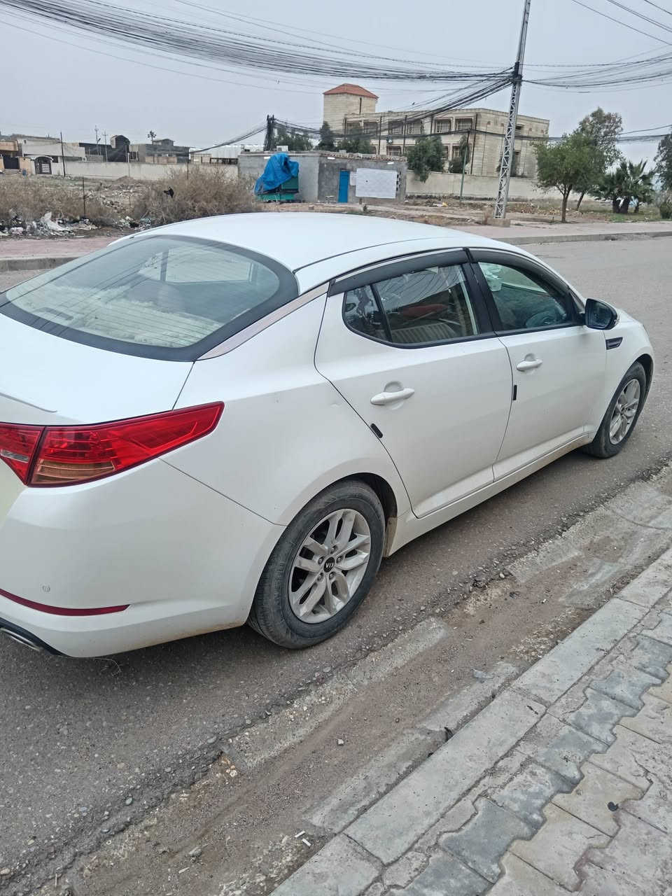 أوبتما  2013خليجي مكفولة من الضربة والتبديل  بيها رصعات صغيرة وبسيطة وضرر واضح بالصبغ بالدعامية جارد رقم أنگليزي وسنوية جديدة لغاية2028 السيارة ما ماشية نظيفة 
السعر ١٣٥ وبيه مجال للشراي
الاستفسار  على الرقم ***********
