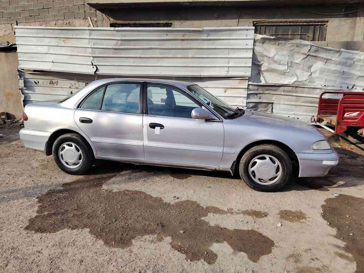 سلام عليكم سوناتا محرك2000 باقي التفاصيل خاص الاتصال عل رقم***********
