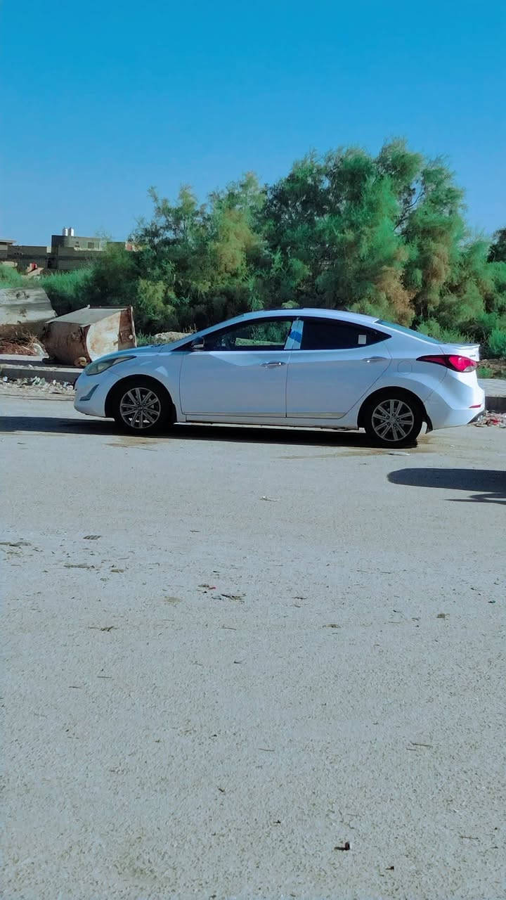 السلام عليكم هواندي النترا موديل 2015 حره رقم ذي قار ارقام وسنويه وهزه جديده خليجي مكفوله ضربه بيها جهه العبري صبغ بدون دواخل 
فول مواصفات 1/1 بصمه تشغل بصمت ابواب 
سلايت 

شاشه كبيره
كامرا دوار
تحكم ستيرن
لايت لد عدسه
اشاير بالمري+مري قلاب
تبريد قطعتين
مكينه 1800 دوش
السياره جديده وجاهزه
كير محرك تبريد تخم تاير
#مكاني_الناصريه شطره 
السعر118 وبيها مجال

الرقم ***********
