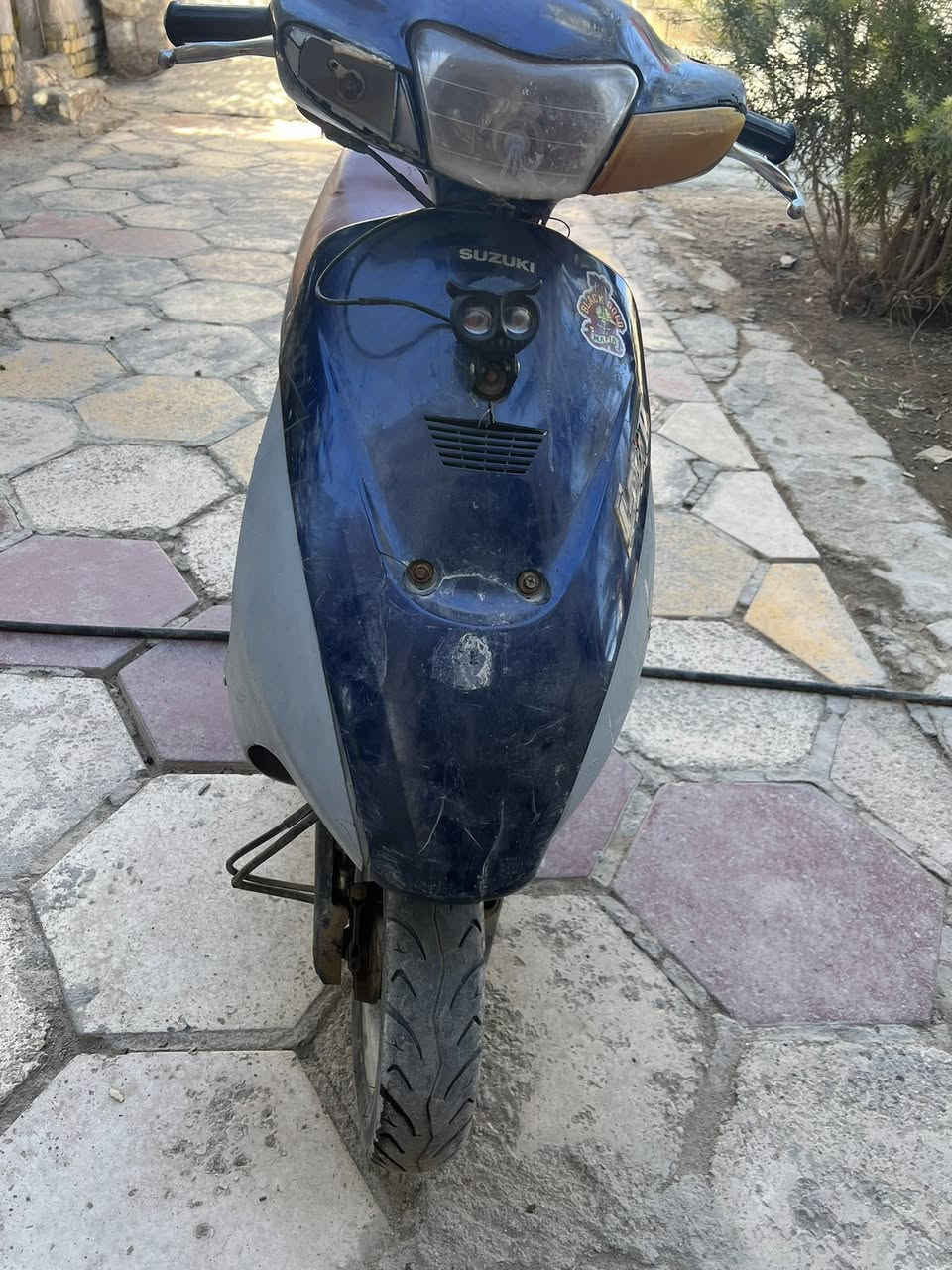 للبيع ساسوكي كلشي شغال سلف هندر كهربائيات شغاله نقصها كزوز فقط طاك الكزوز المكان القرنه ناحيه الثغر السعر (200) وبيها مجال ***********
