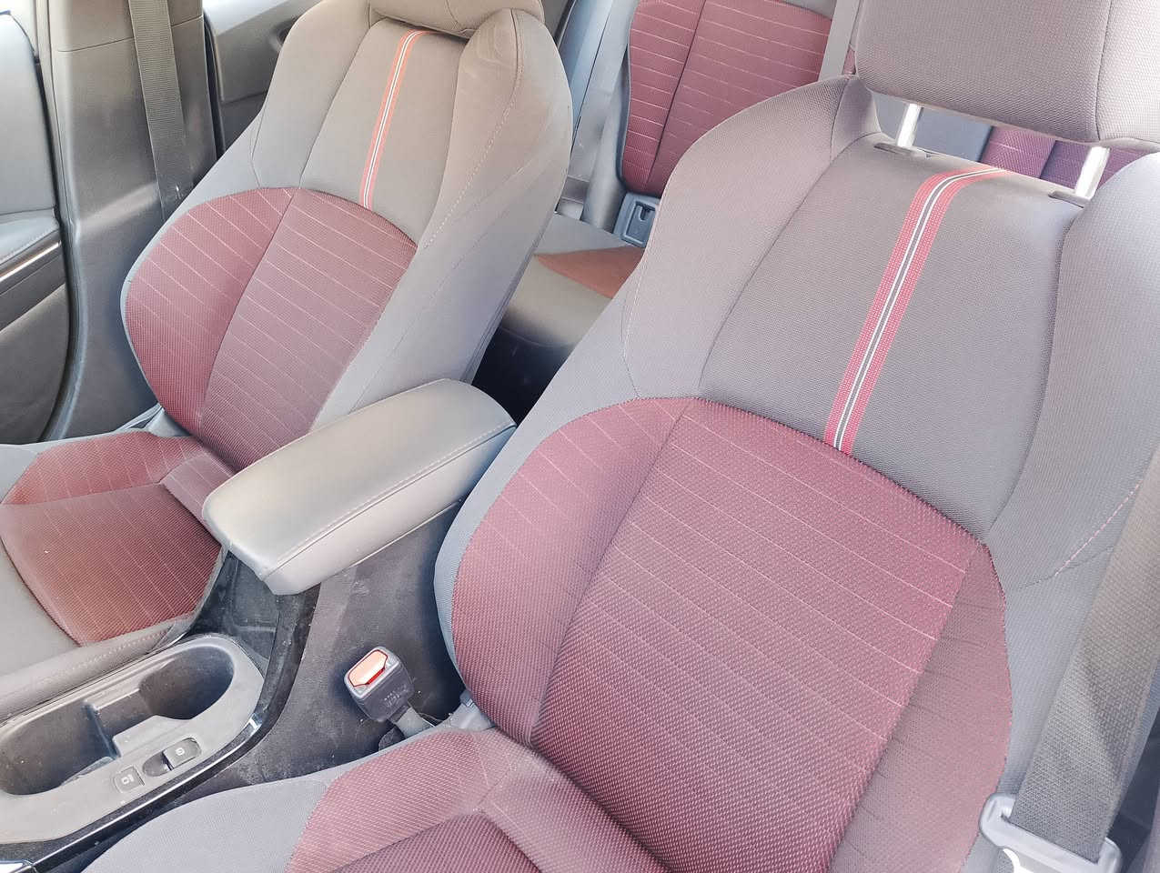 تويوتا كورولا ٢٠٢٣  لون اسمنتي
مرقم اربيل باسمي مواصفات se بصمه
 وارد امريكي حادثها  موضح بالصور قطعتين صبغ  فقط  ايرباك برده فقط  بدون دواخل مكفول كير مكينه  لغد وشاصي  جاهزه بدون اي نقص  ماشي 38 الف مكانه بغداد  #الاعظمية
السعر ١٥٥ ورقه  وبي مجال بسيط
***********
