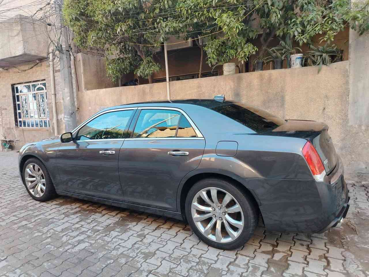 السلام عليكم
أوباما موديل 2018 فئة Limited
رقم نينوى رقم مميز  
فول مواصفات
- بصمة (عدد 2)
- بانوراما
- شاشة Carplay
- كشنات كهرباء
- كشنات تدفئة تبريد
- فول تحكمات ستيرن
- كشنات جلد
- تشغيل عن بعد
- دخول ذكي
- ابواب بصمة
- يدات نيكل
- ويل حجم 20 مكسيكي
- زوج تايرات جديد شادلها
- ماشية 159 ميل حقيقي
- السيارة بحالة الوكالة حادثها فقط دعامية خلفية وبارد فقط بالجاملغ الخلفي ( صور الحادث مرفقة بالمنشور)
- السيارة دخول جديد لا مشتغلة خط ولا ماشية بالعراق
- السيارة كاملة دينار متصرف عليها
- مكان السيارة بغداد - الحرية *********** متوفر واتساب
