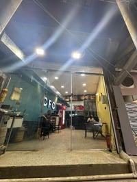 مطعم كامل للبيع في منطقة علي الصالح 07700312559